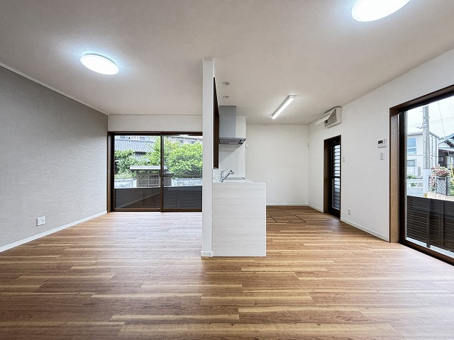 【居間・リビング】 | 大野城市大城4丁目　戸建て