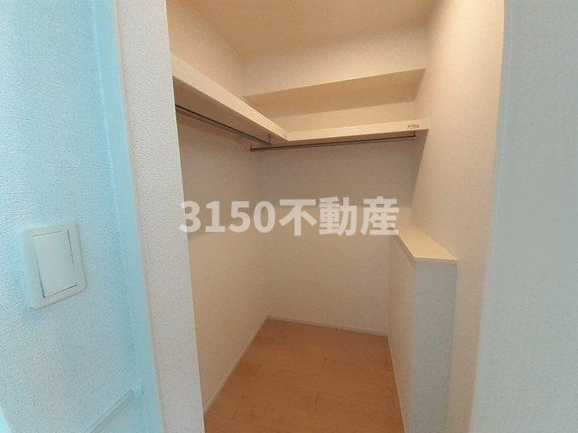 ブライド・サチⅠの収納|小物を収納するのに便利です