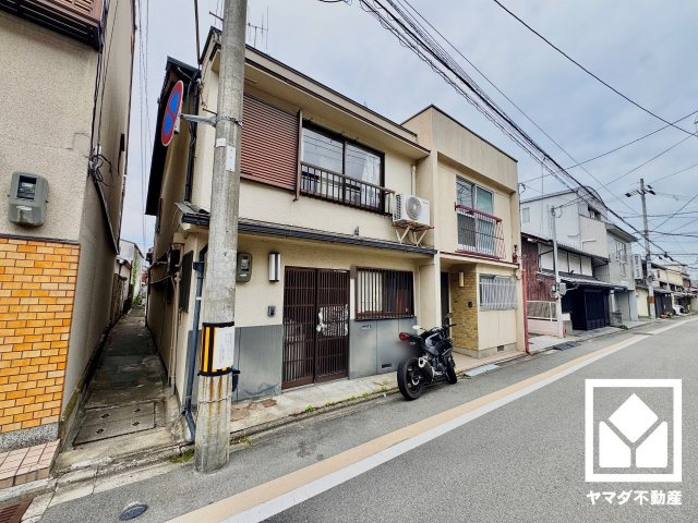 伏見区両替町１３丁目の外観
