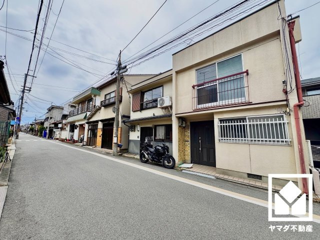 伏見区両替町１３丁目の外観