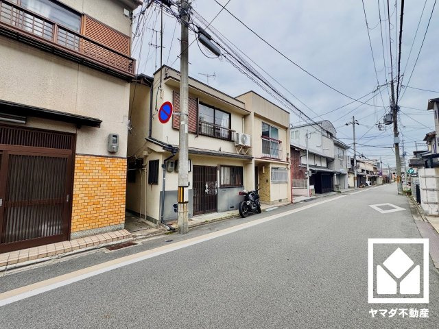 伏見区両替町１３丁目の外観