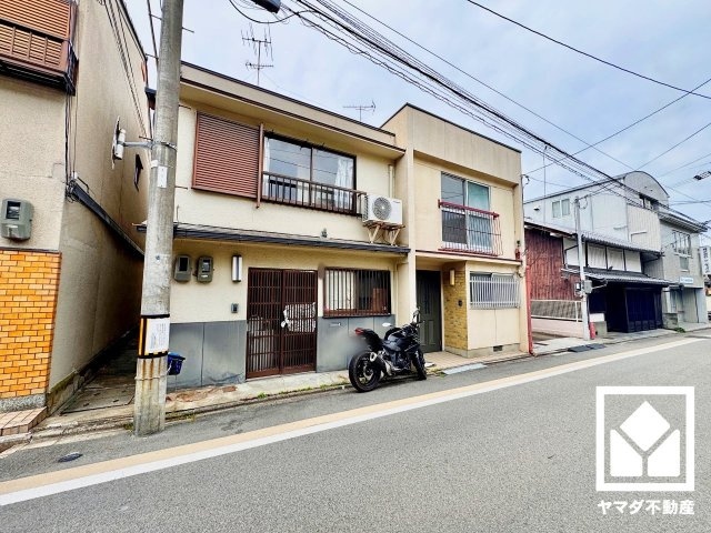 伏見区両替町１３丁目の外観