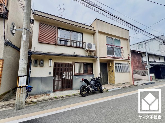 伏見区両替町１３丁目の外観