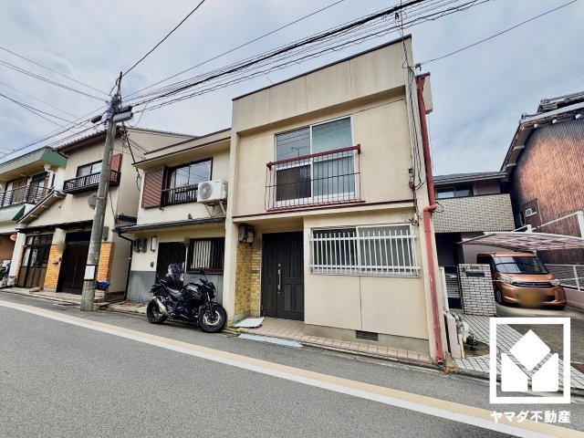 伏見区両替町１３丁目の外観