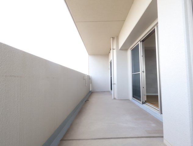 アルファステイツ東福原のバルコニー