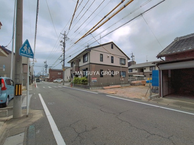 【前面道路含む現地写真】 | リーブルガーデン岡崎第260矢作町　