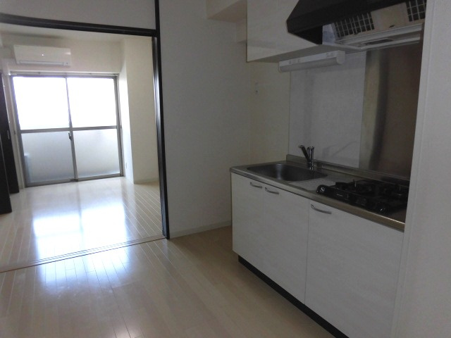 大阪市中央区瓦屋町１丁目の賃貸マンションの内装