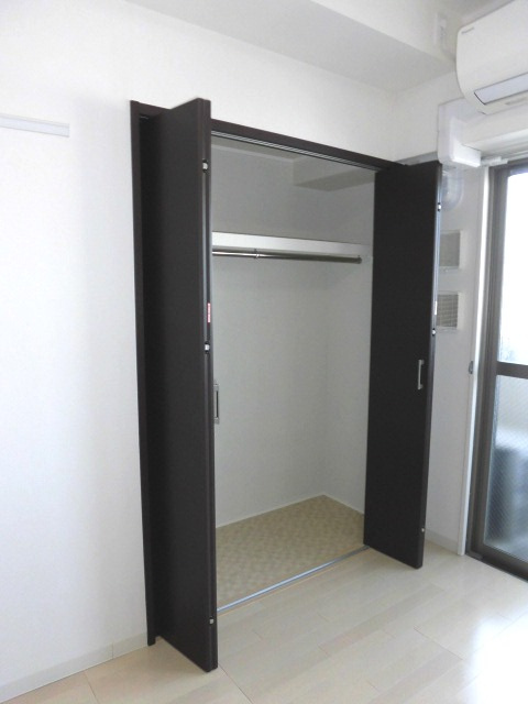 大阪市中央区瓦屋町１丁目の賃貸マンションの収納