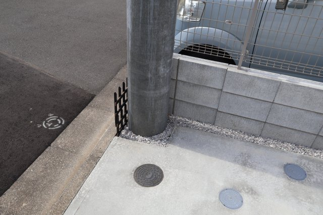 《仲介手数料無料》西東京市北町３丁目2-28新築一戸建てリナージュのその他|敷地内に電柱が1本入っています。
