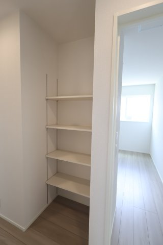 《仲介手数料無料》西東京市北町３丁目2-28新築一戸建てリナージュの収納