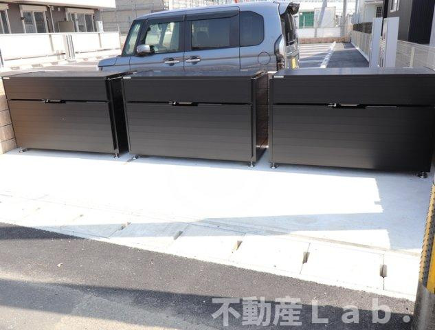 ウェスタ新八代の駐車場