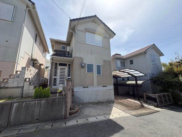 神戸市北区小倉台6丁目戸建の外観