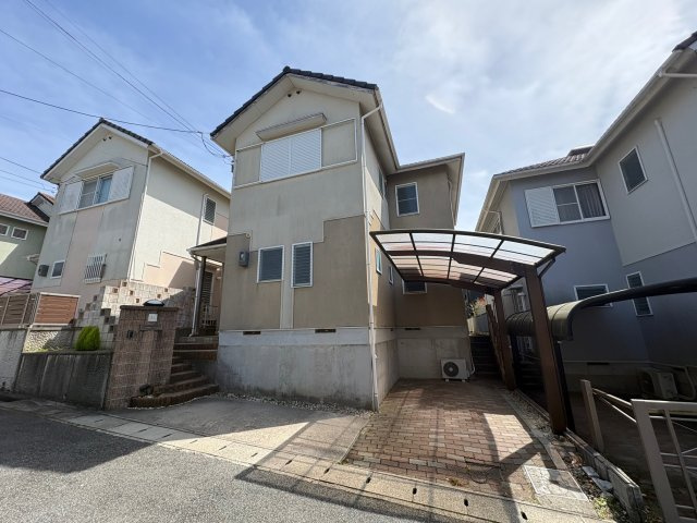 神戸市北区小倉台6丁目戸建の外観