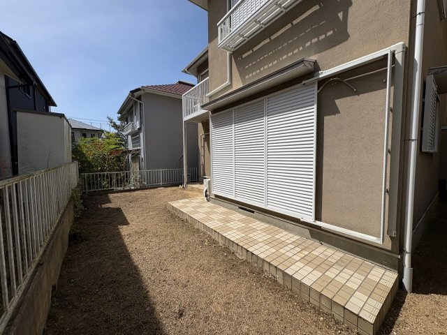 神戸市北区小倉台6丁目戸建の庭