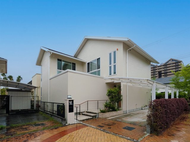 向洋町中６丁目　貸戸建