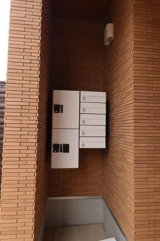カーサ　フィオーレ小竹町