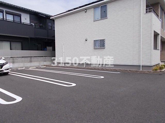 ブリアン　ソレイユの駐車場|駐車場に車を止められます