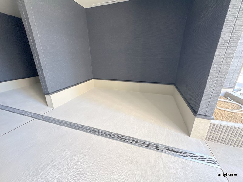 CASA PINO SOLO　の駐車場