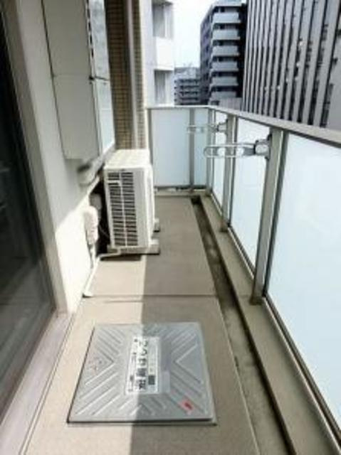 中央区日本橋堀留町２丁目の賃貸マンションのバルコニー