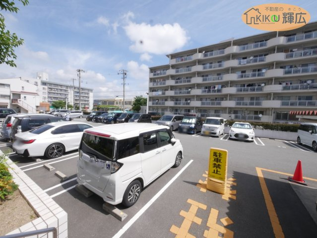 第五恵美酒マンション　5階の駐車場