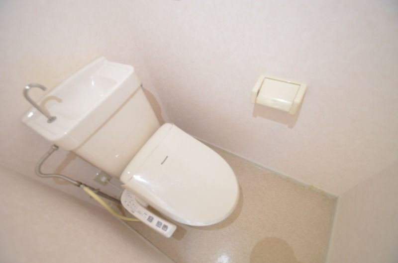 クレセント府中のトイレ