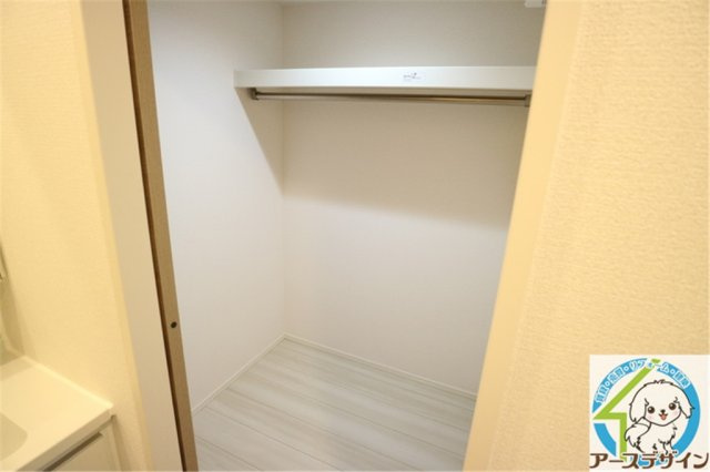 シャルマン　ヴィオラの収納|パース写真