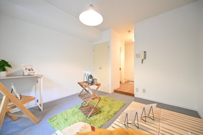 【洋室】 | サカエフラット元住吉 | ※家具・小物はイメージです