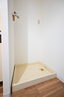 【設備】 | サカエフラット元住吉 | 室内洗濯機置場