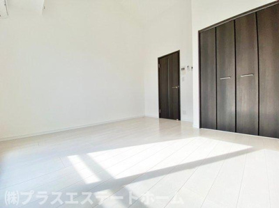【寝室】 | THECITY板宿