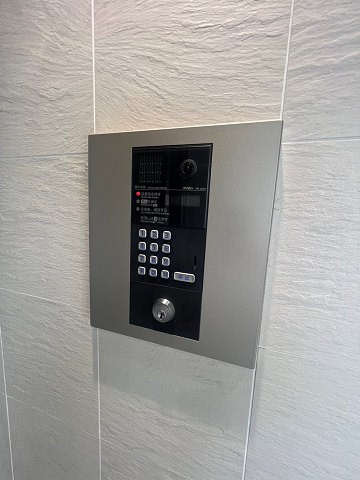 尼崎市七松町１丁目の賃貸マンションの外観