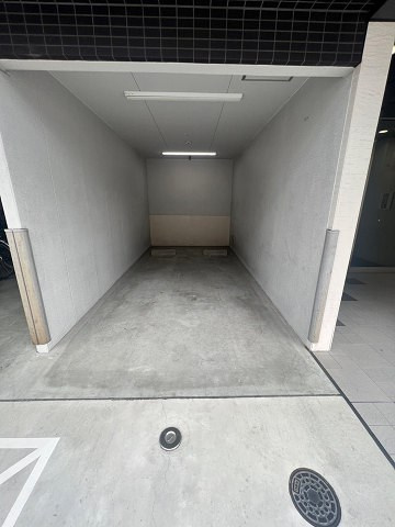 尼崎市七松町１丁目の賃貸マンションの外観