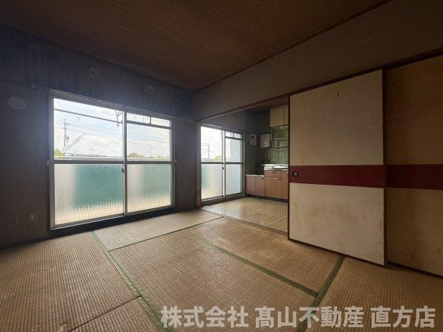 直方市大字頓野の賃貸マンションの和室