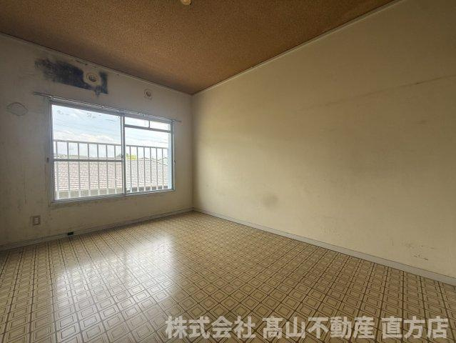 直方市大字頓野の賃貸マンションの洋室
