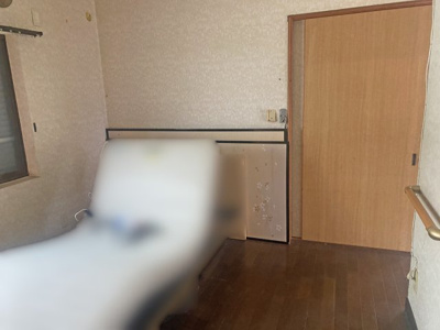 【洋室】 | 鈴鹿市東旭が丘４丁目 | １階洋室