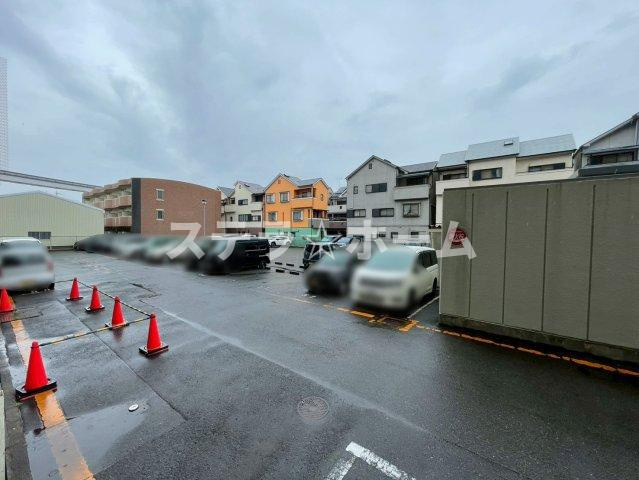 摂津スカイハイツの駐車場|駐車場です
