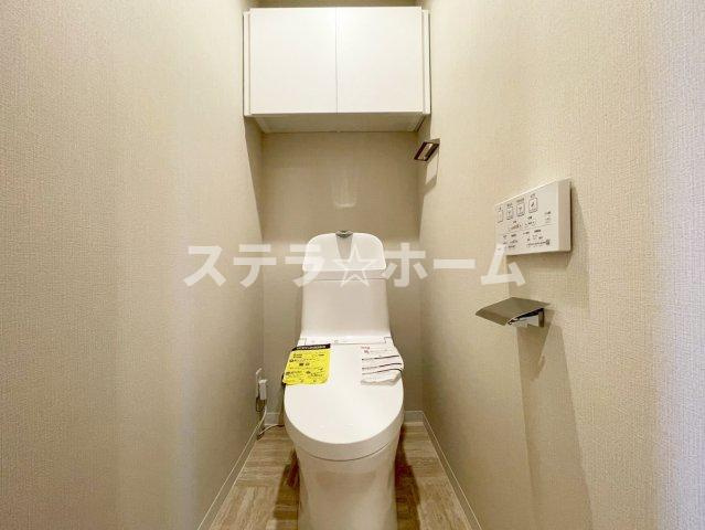 摂津スカイハイツのトイレ|落ち着いたトイレです