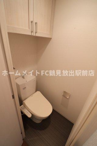 大阪市鶴見区放出東３丁目の賃貸マンションのトイレ