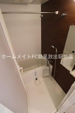 大阪市鶴見区放出東３丁目の賃貸マンションの浴室