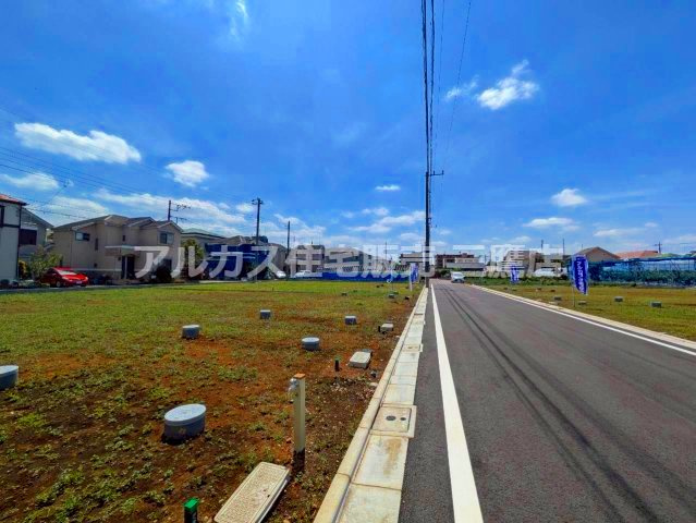 小平市鈴木町1丁目 西武新宿線 花小金井駅 新築戸建の前面道路含む現地写真