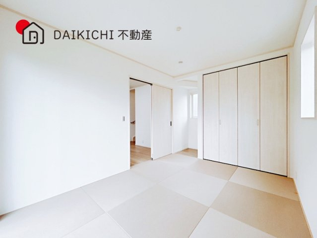 【洋室】 | 加須市北下新井8区画　新築戸建　全8棟　5号棟