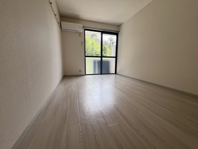 ジュネス青山の寝室