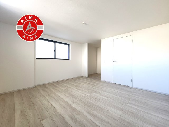 福岡市西区横浜1丁目第6-3棟（2号棟）　の内観：施工例|主寝室には収納力に優れたクローゼットがありますので、お部屋もすっきり片付きます。