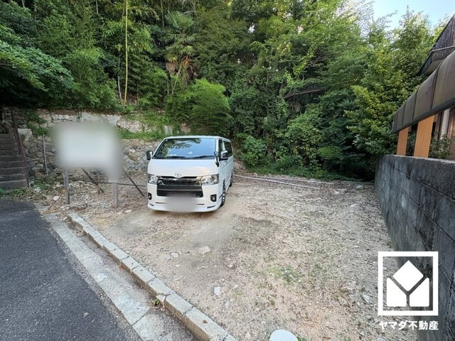 西宮市仁川百合野町