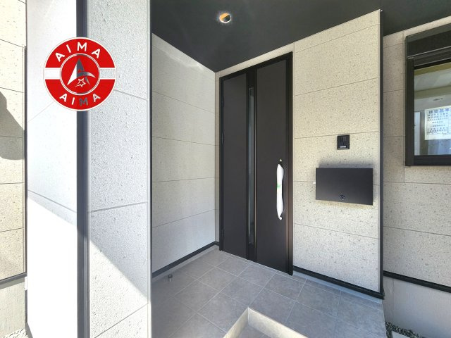 福岡市西区横浜1丁目第6-3棟（3号棟）　の外観：施工例|おでかけの時も帰った時も、「我が家」を最初に感じでもらえる素敵な空間に。