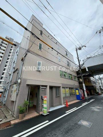 天神橋タカラビルの駐車場|駐車場に車を止められます