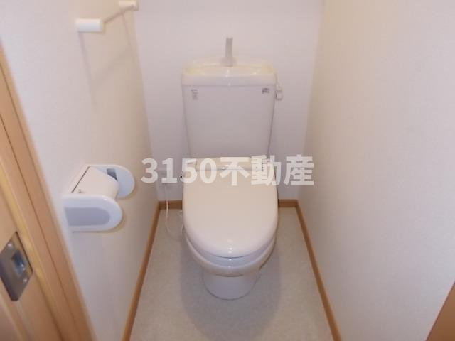 ヌーベルバーグⅡ　Ａ棟のトイレ|コンパクトで使いやすいトイレです