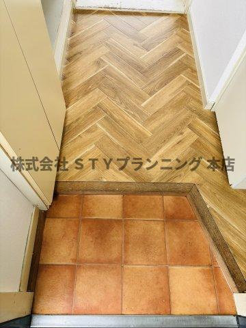 仲介手数料0円！リエス高針の玄関