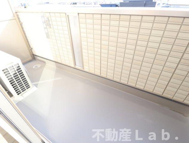 ウェスタ古閑中のバルコニー
