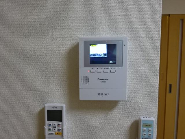メゾンボナール Ｍのセキュリティ|カメラ付インターホン（イメージ）