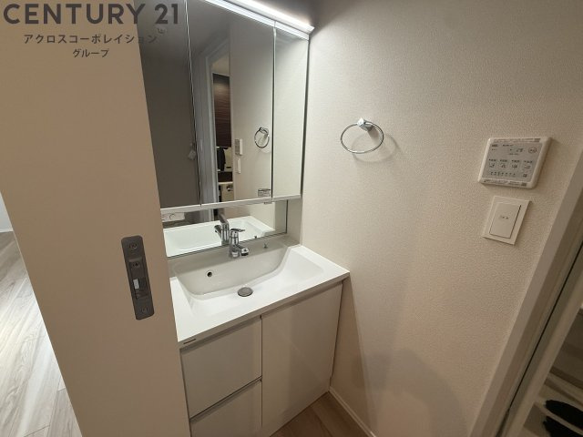 独立洗面化粧台付きでおすすめです！
